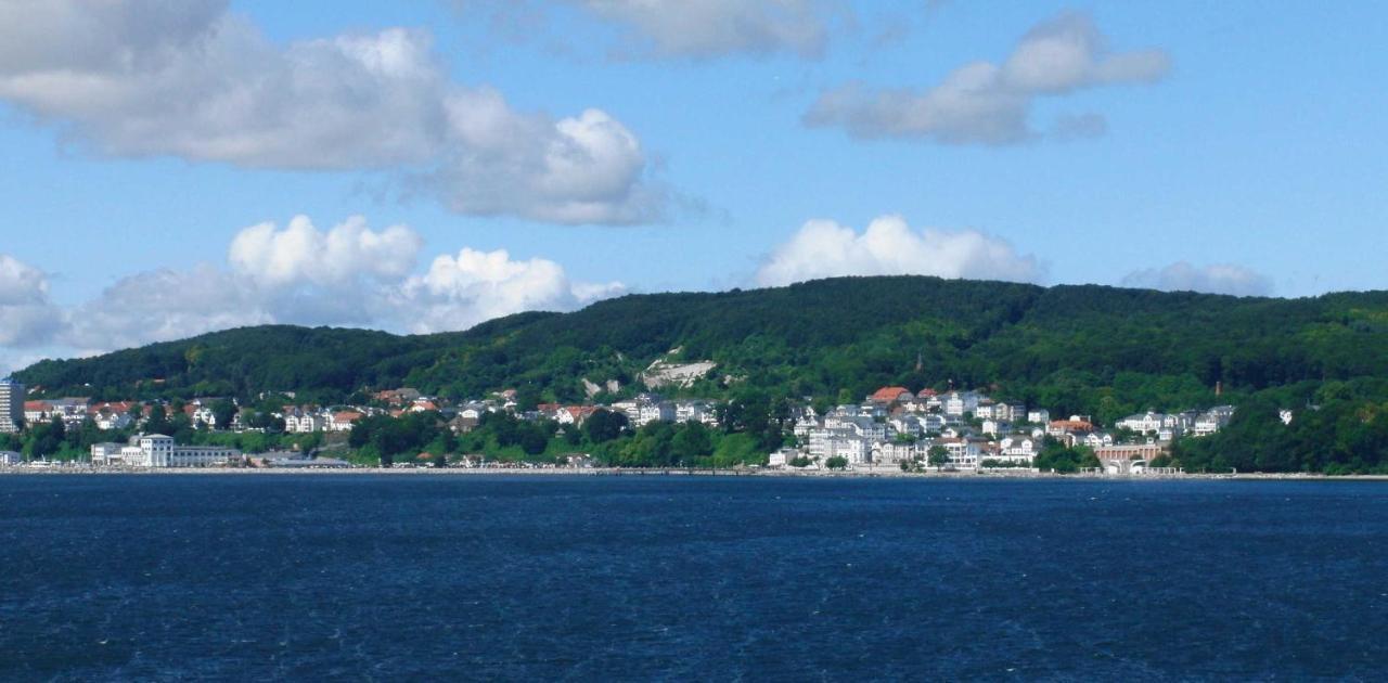 Appartment Haus Glowe - Wohnung 11 - 300 M Zum Strand Klein Gelm Luaran gambar