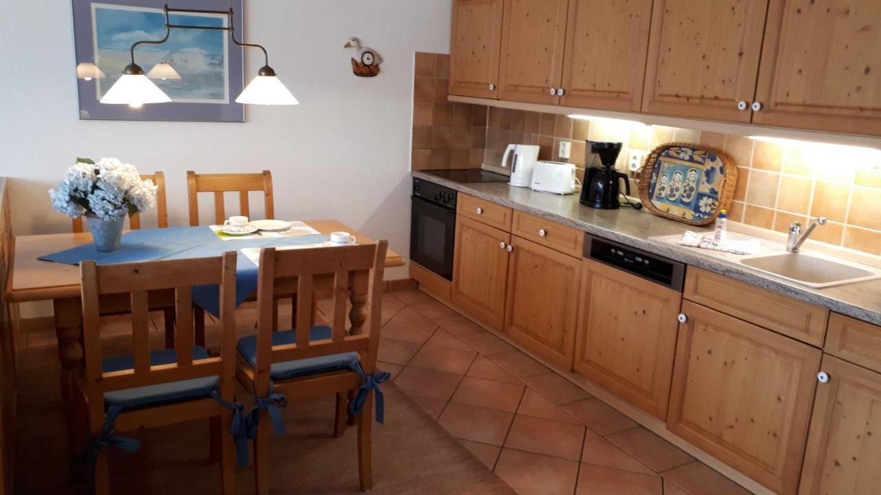 Appartment Haus Glowe - Wohnung 11 - 300 M Zum Strand Klein Gelm Luaran gambar